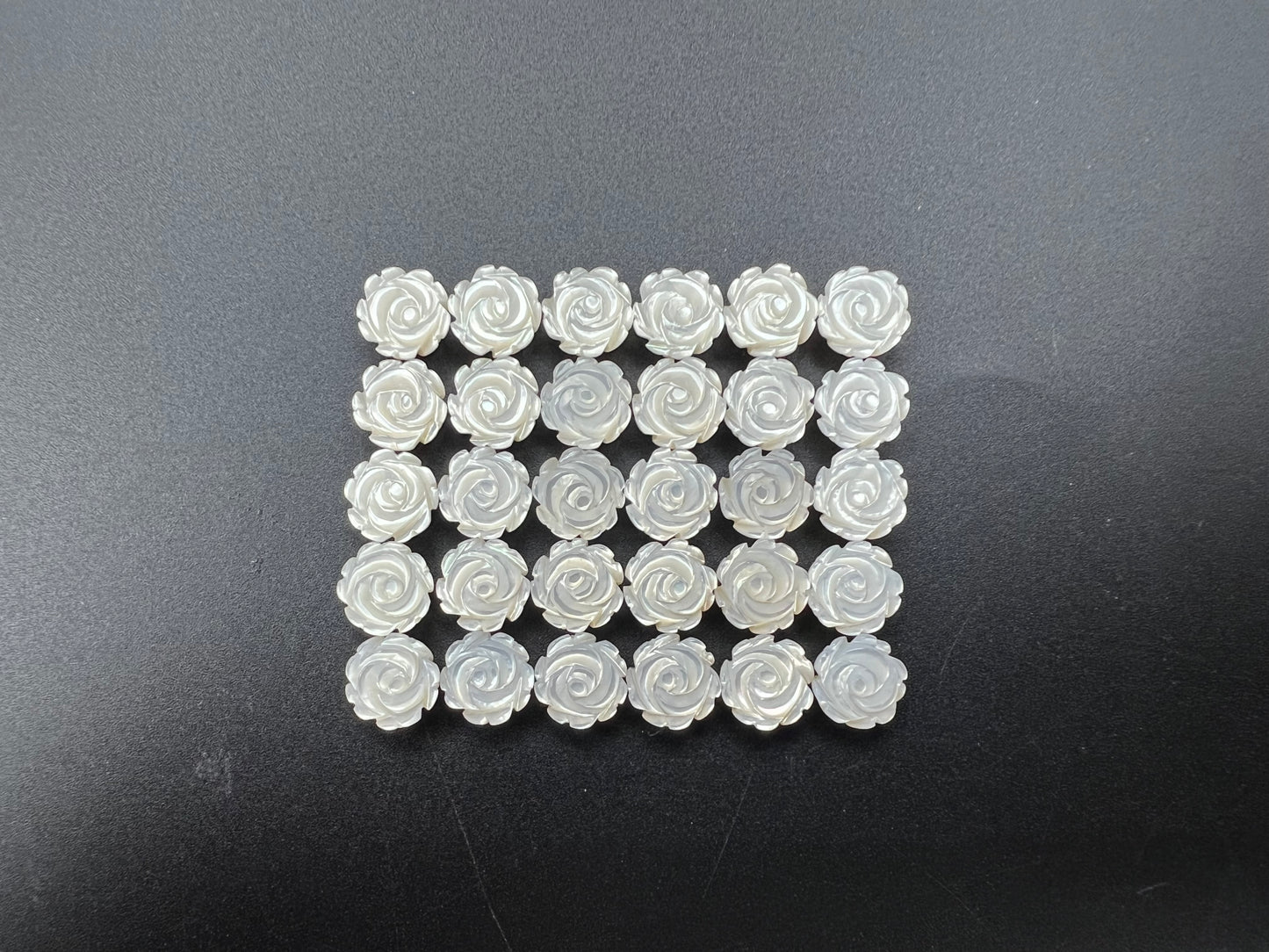 White Mother Of Pearl Rose Cab 8mm