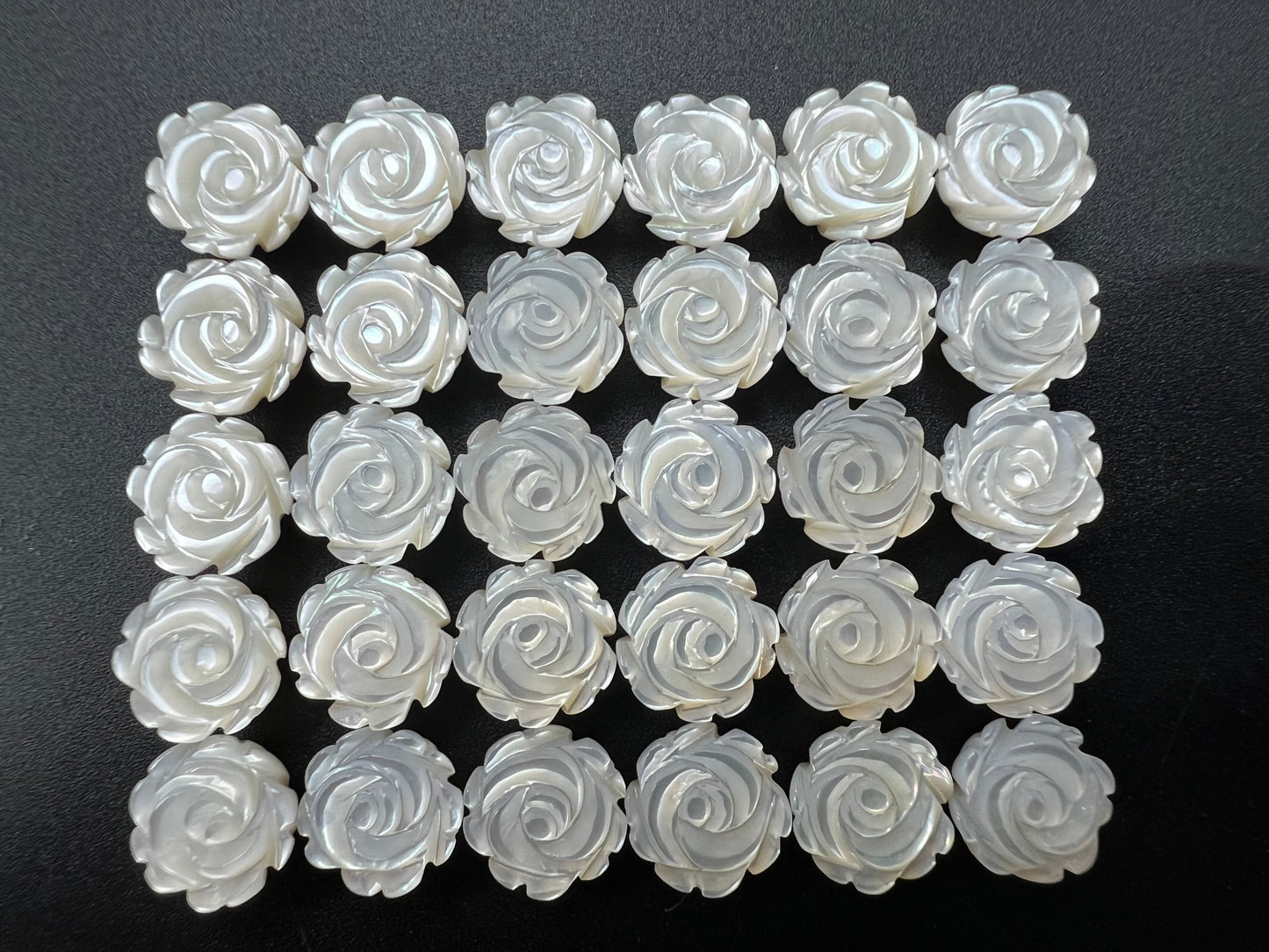 White Mother Of Pearl Rose Cab 8mm