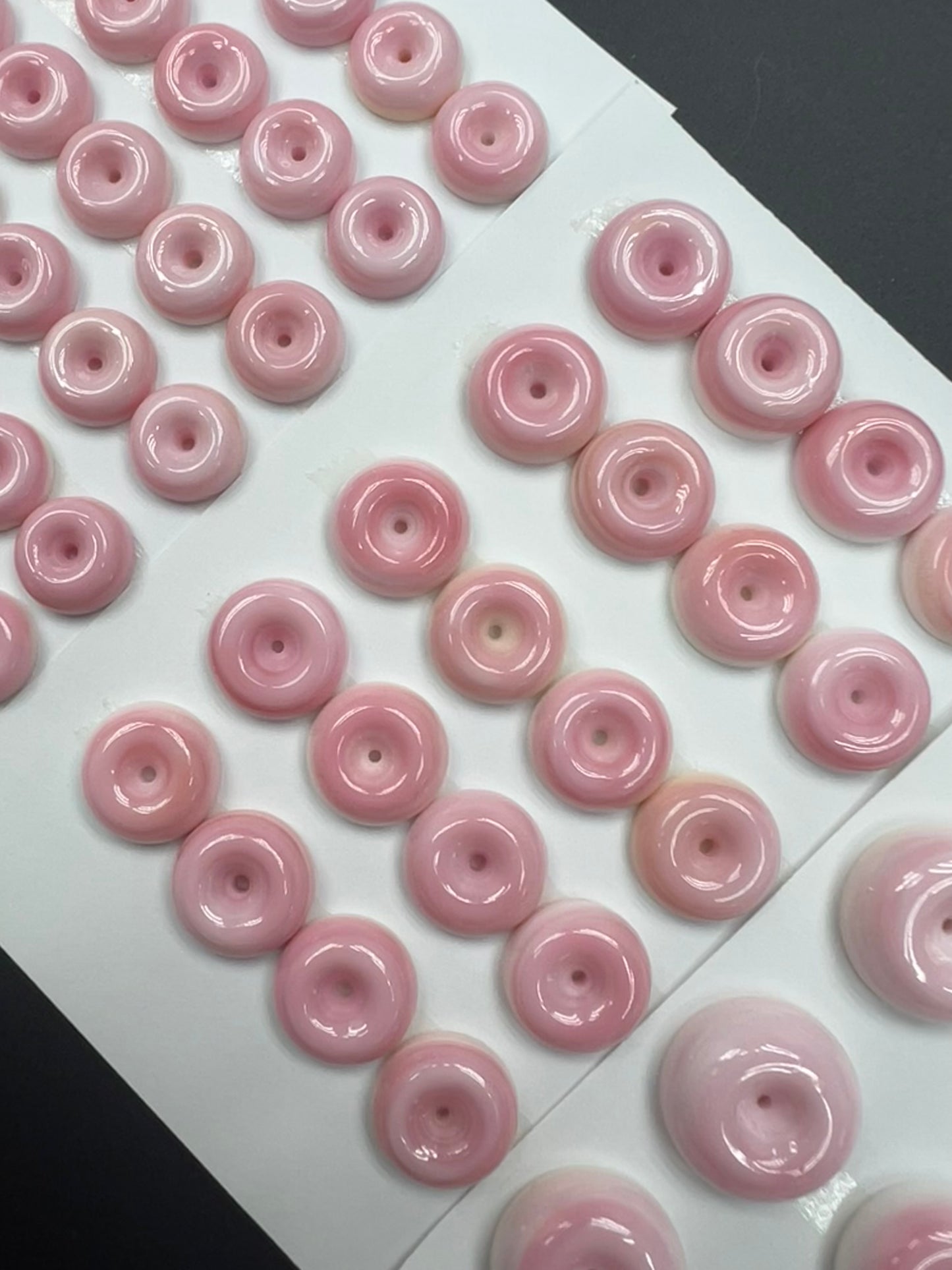 Pink Shell Donut Cabs 12-18mm