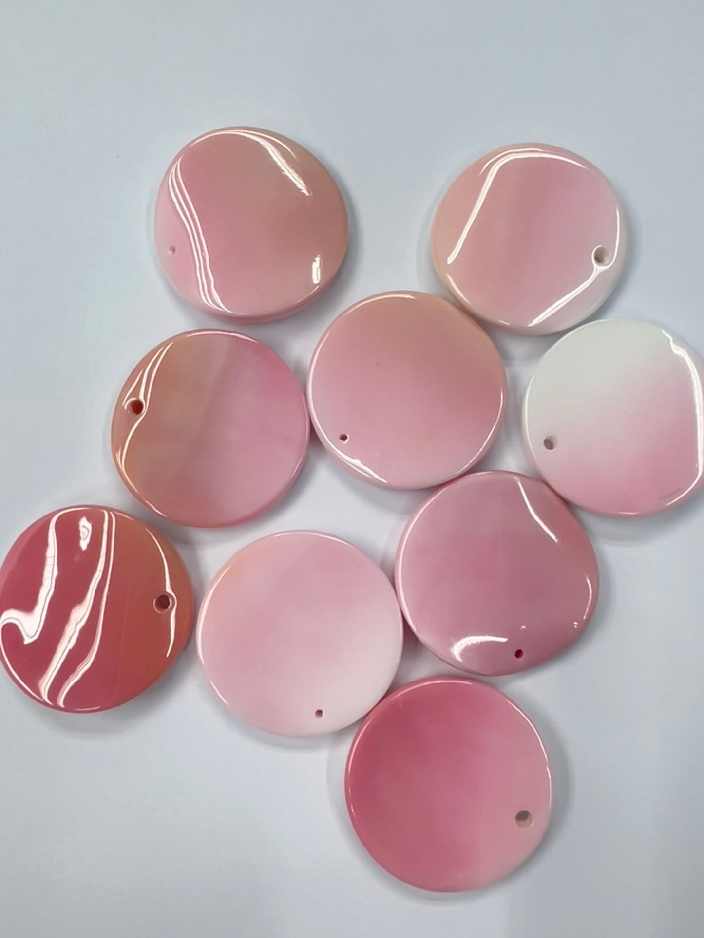 (Top) Pink Conch Shell Round Shape Pendant 15mm~50mm