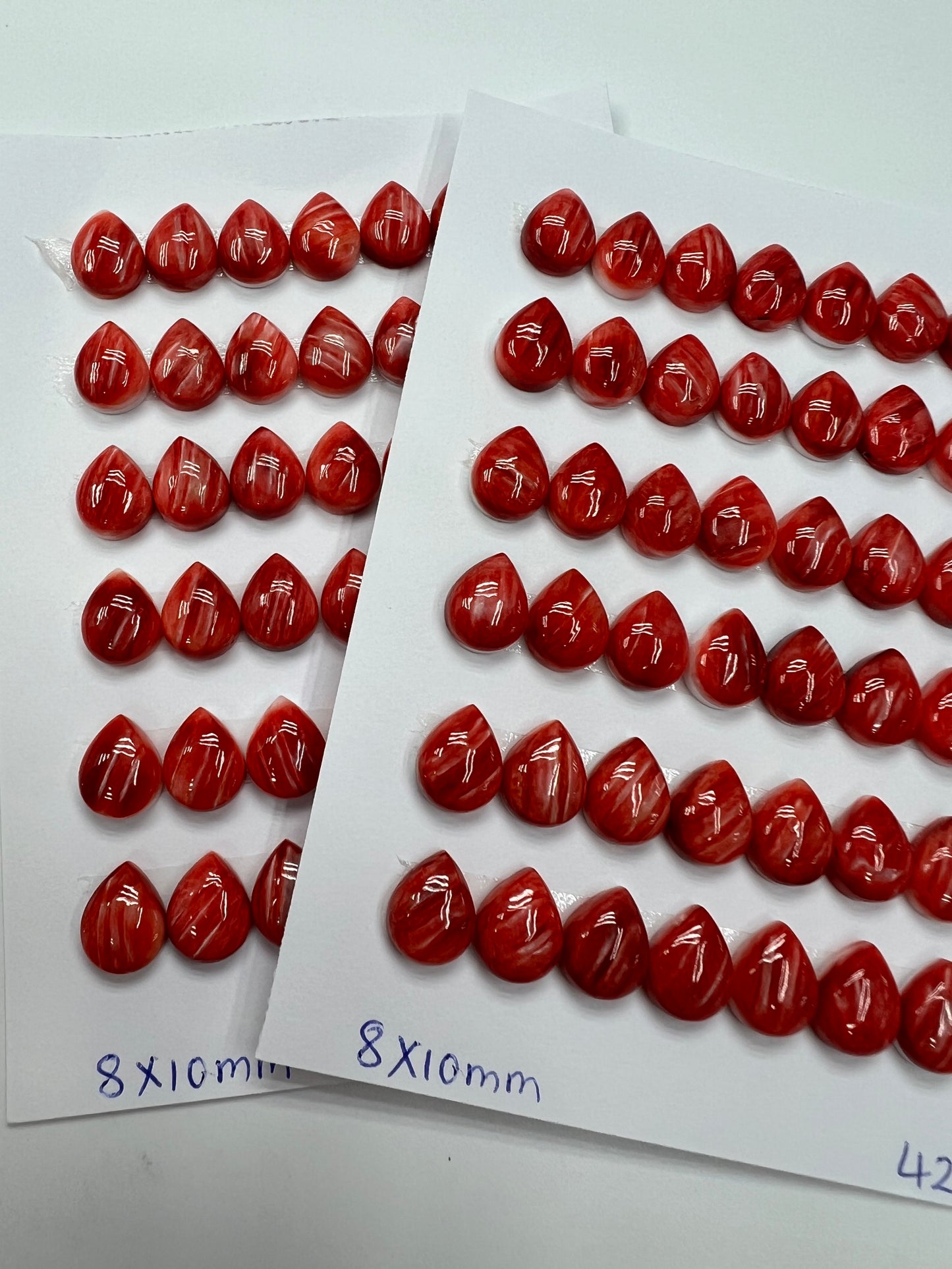 Red Spiny Oyster Shell Teardrop Cab 6x8mm - 8x10mm