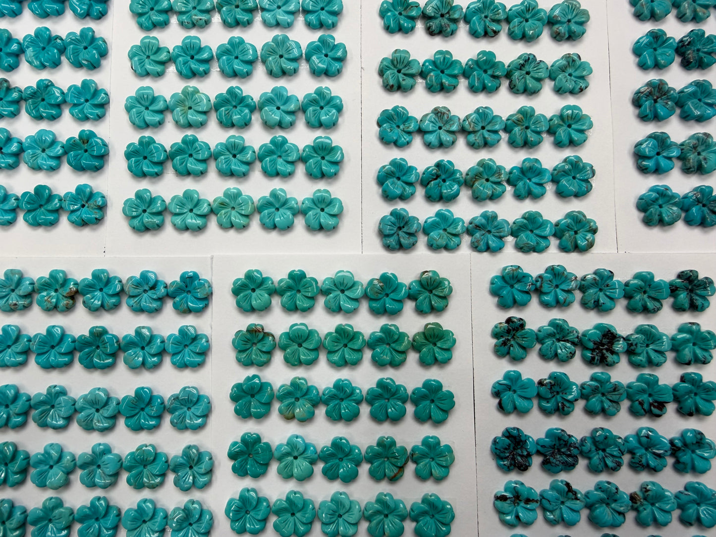 Turquoise Flower Piece 10mm 12mm