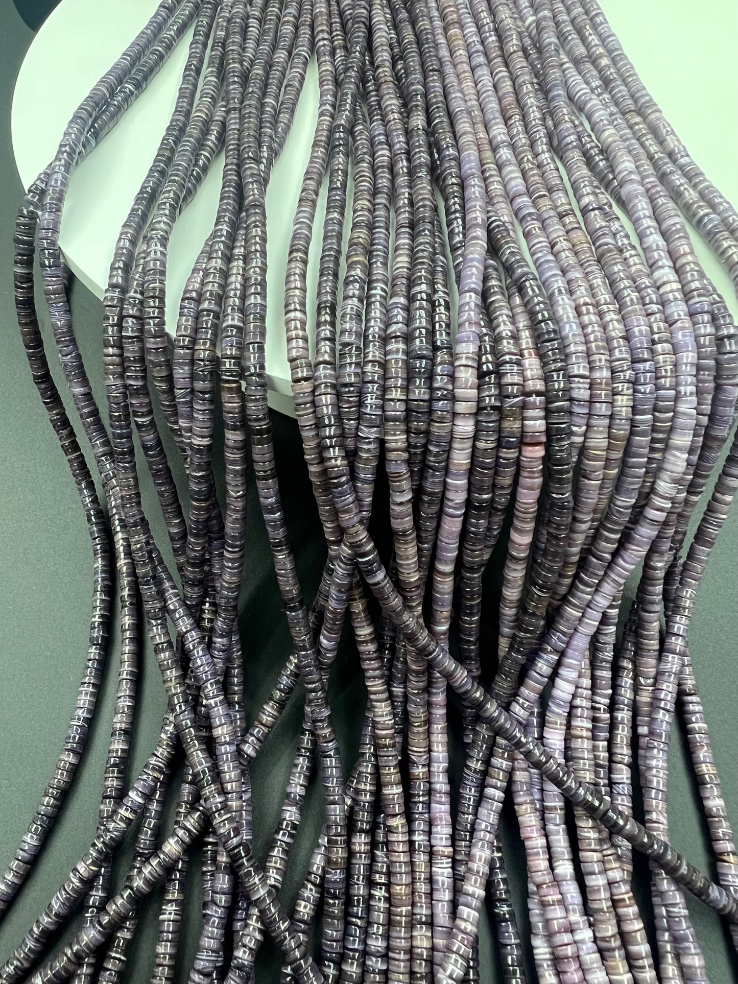 Top Quality Wampum Shell Heishi Strand 4mm