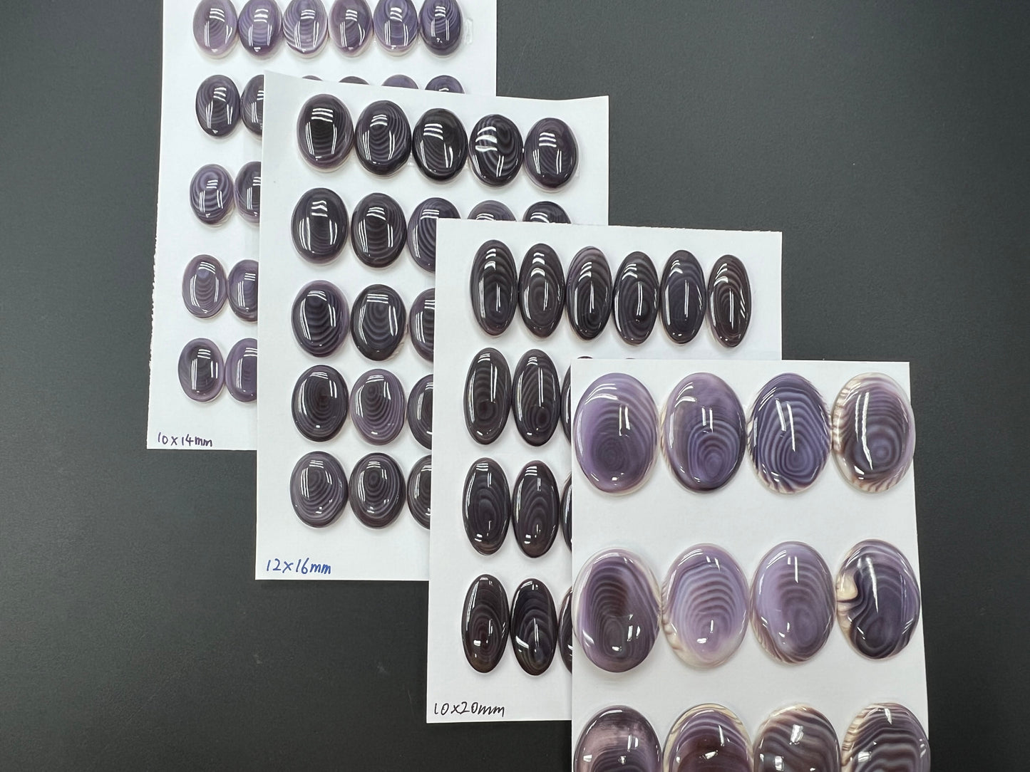 Natural Wampum Oval Cab 10x20mm - 18x25mm