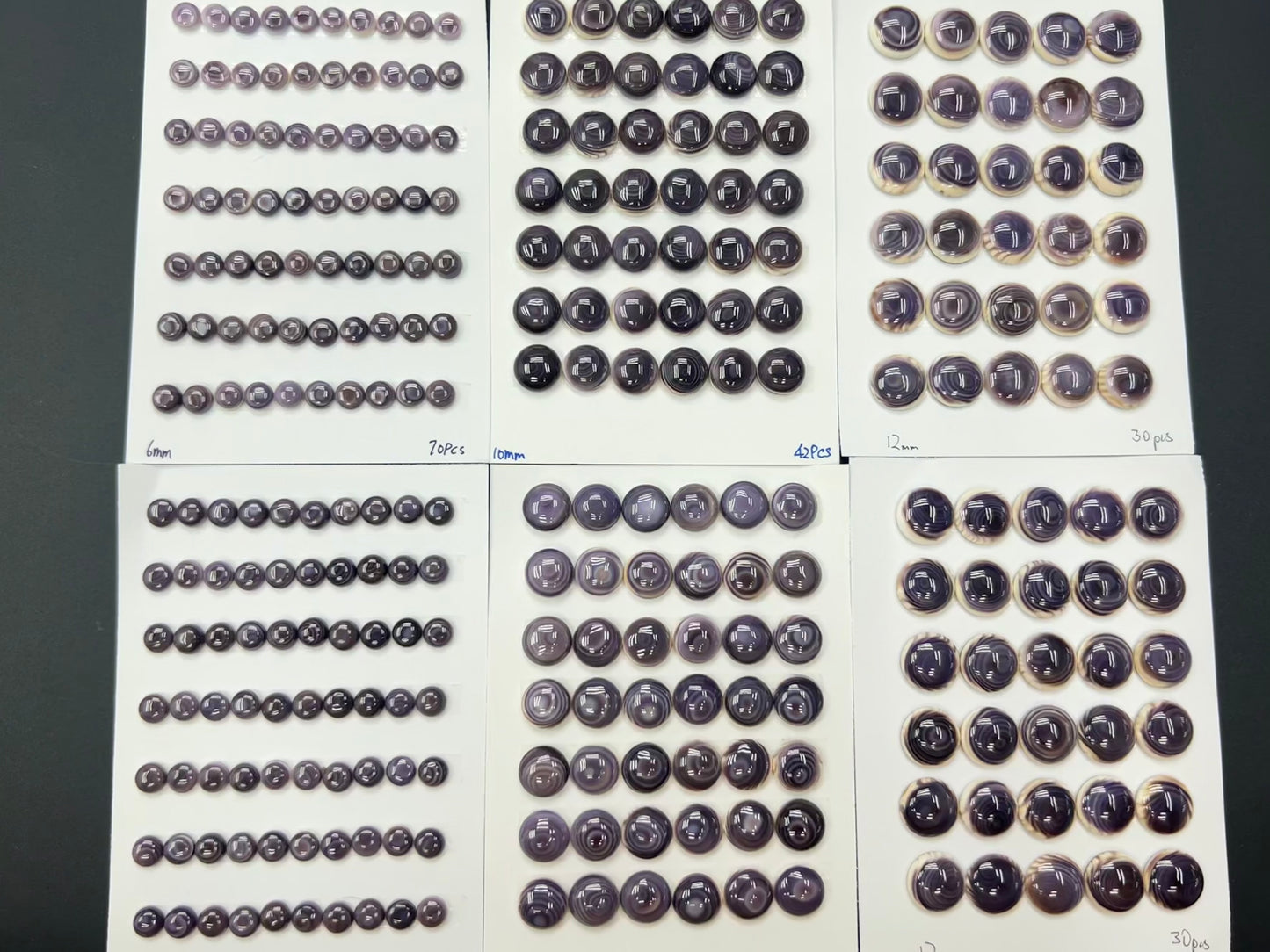Natural Wampum Round Cab 6mm - 12mm