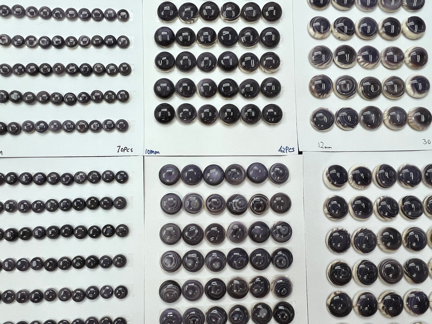Natural Wampum Round Cab 6mm - 12mm