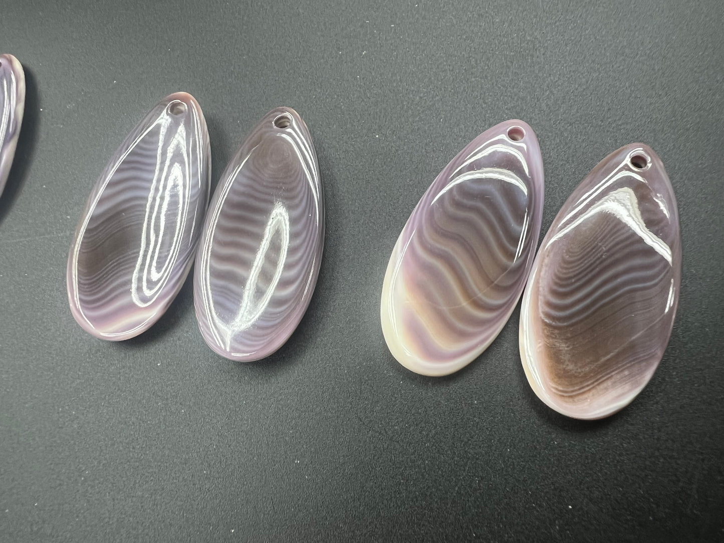 Wampum Shell Teardrop Pendant 18-20x40-41mm