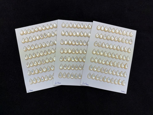 White Mother Of Pearl Teardrop Cab 6x9-12x16mm