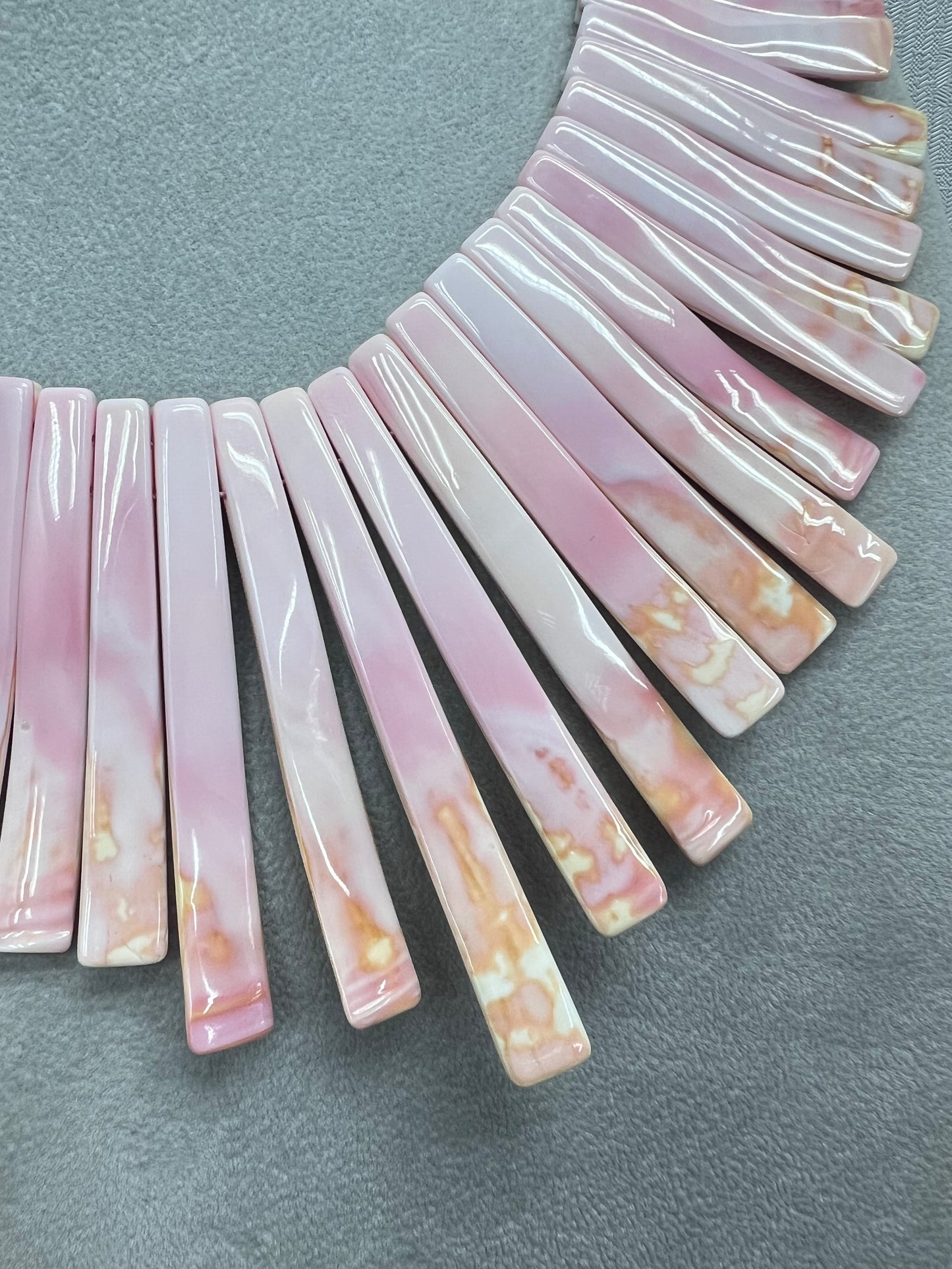 Pink Shell Long Trapezoid Necklace