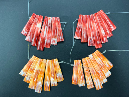 (Red/Orange) Spiny Oyster Side-drilled Long Chips Graduated