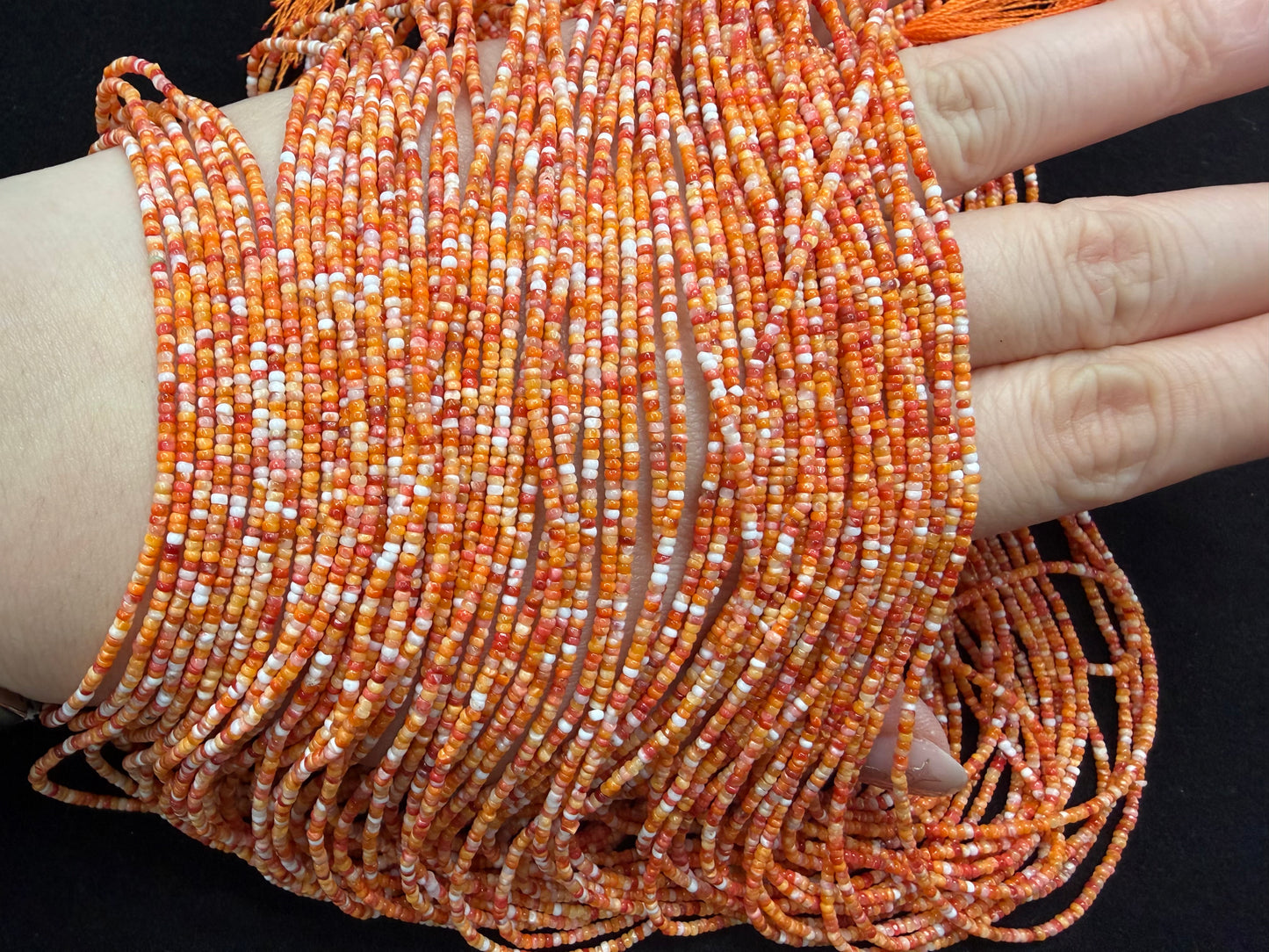 Spiny Oyster Roundelle Beads 1.5-1.8mm