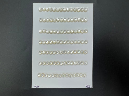 White Mother Of Pearl Round Cab 4-6mm